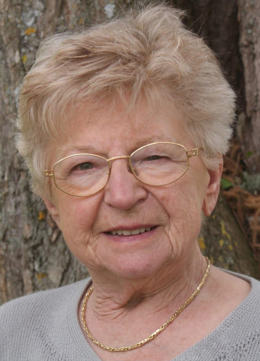 Elly Claessens