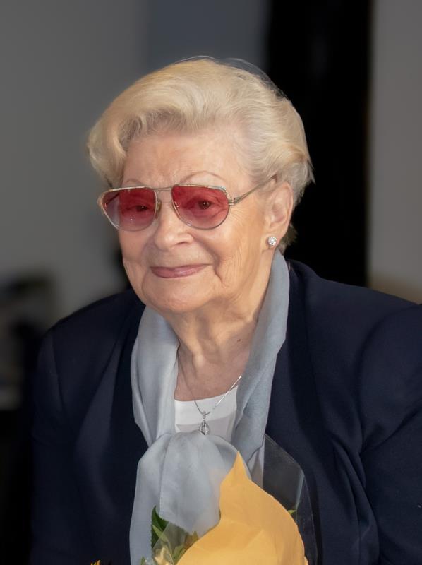 Yvette Vanhooren